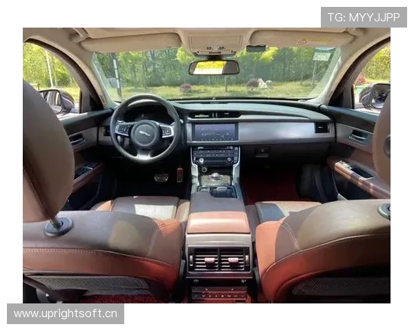 1.2014款捷豹XF 2.0T - 试车评测 1.2014款捷豹XF 2.0T - 试车评测