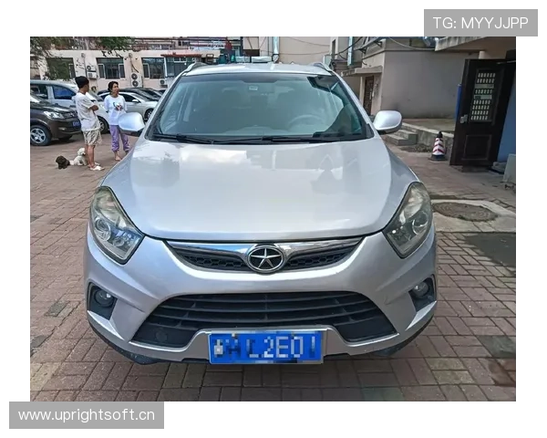 1.5T动力不俗 试驾江淮瑞风S5手动豪华型